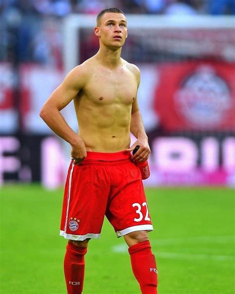 Joshua Kimmich has extended his contract with Bayern Munich, signing a deal which ties him to the record champions until 2025. . Joshua kimmich shirtless